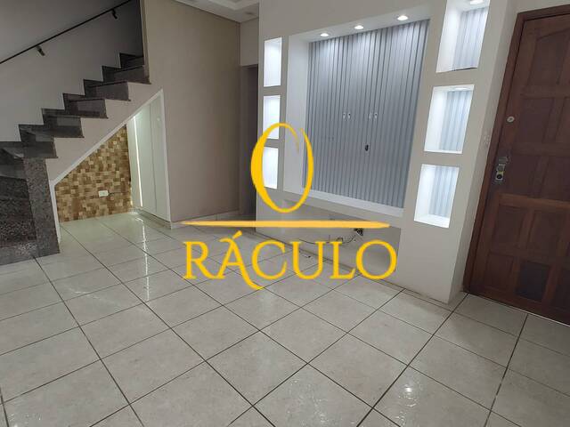 #465 - Sobrado para Venda em São Vicente - SP