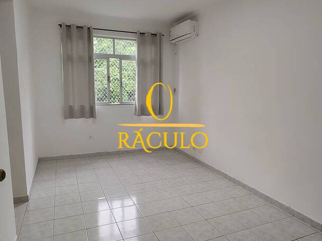 Apartamento para Venda em São Vicente - 2