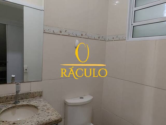 Sobrado para Venda em São Vicente - 4